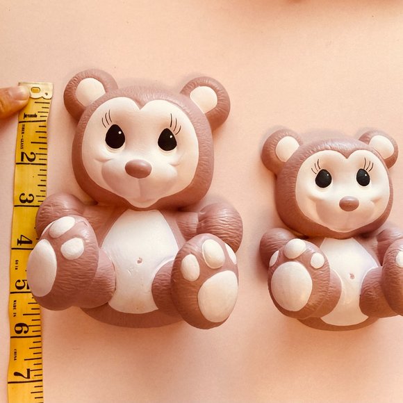 Vintage 90's chalkware 3D teddy bear wall hanging - Picture 3 of 4